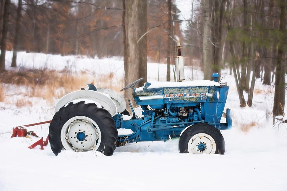 Povinné ručení na traktor - Sezónní pojištění